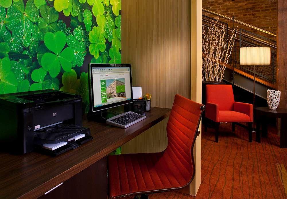 Courtyard By Marriott New Orleans Warehouse Arts District Hotel Bagian luar foto