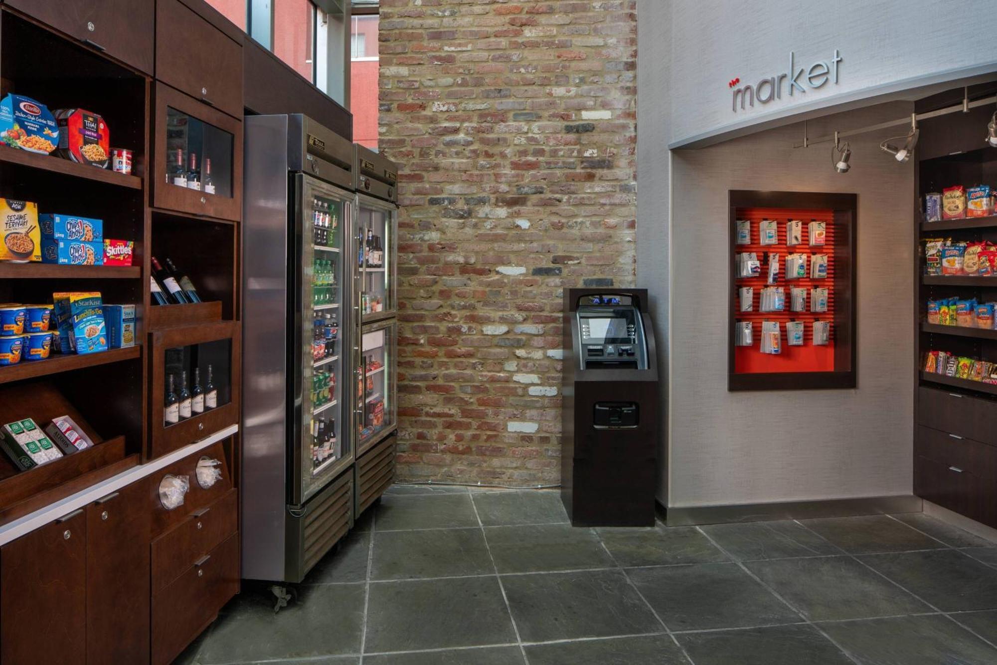 Courtyard By Marriott New Orleans Warehouse Arts District Hotel Bagian luar foto