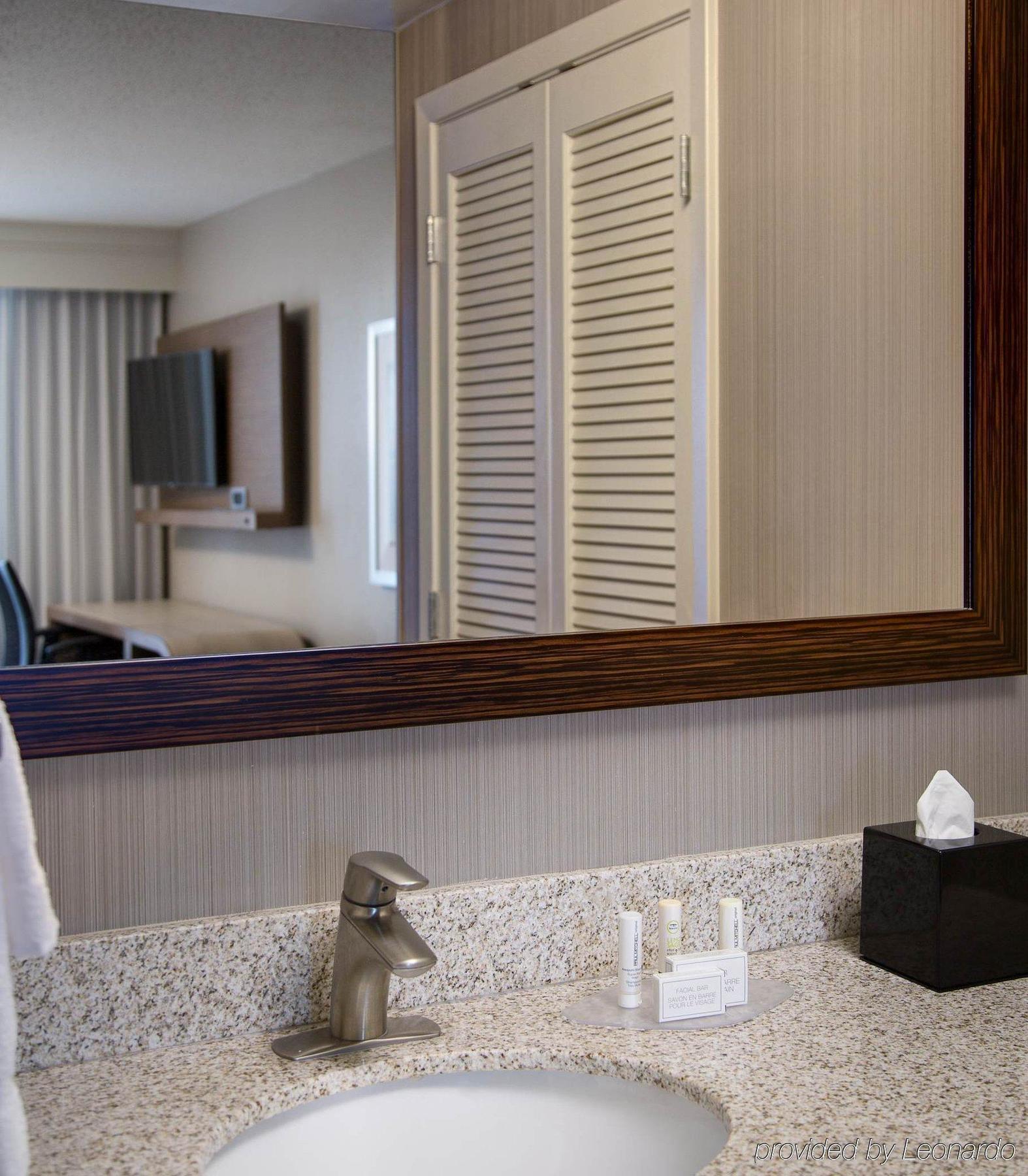 Courtyard By Marriott New Orleans Warehouse Arts District Hotel Bagian luar foto