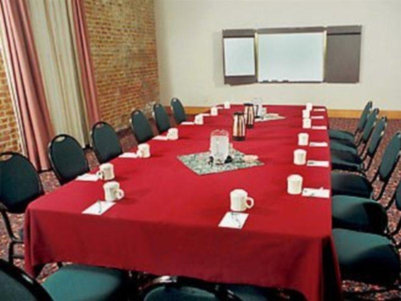 Courtyard By Marriott New Orleans Warehouse Arts District Hotel Bagian luar foto